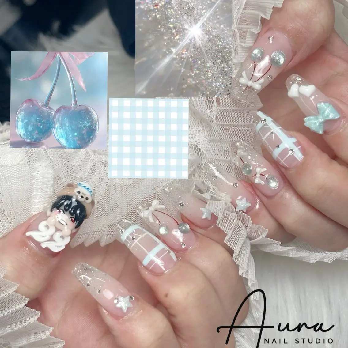 ネイル ガーリー キラキラネイル 水色 ピンク リボン ハンドネイル Aura Nail HanNaのネイルデザイン
