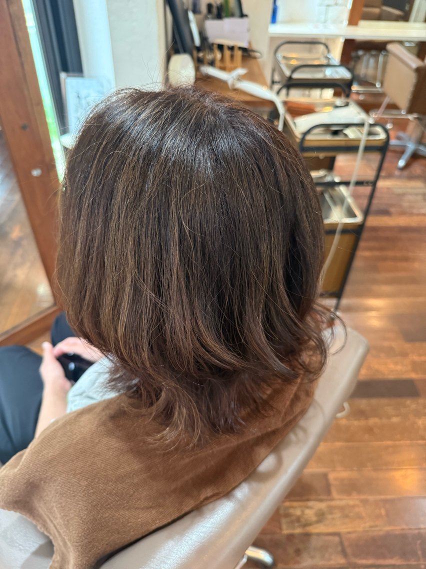 ミディアム 縮毛矯正 縮毛矯正 さらや みあきのヘアスタイル