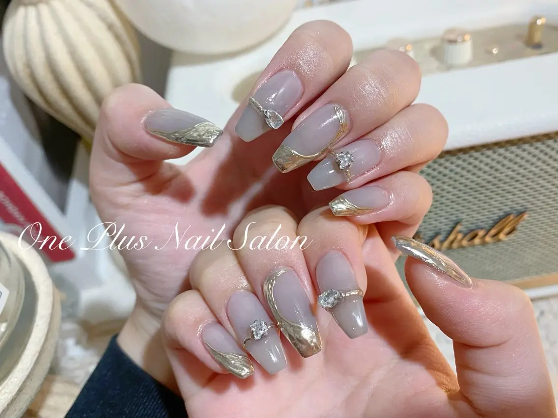 ネイル One Plus Nail Salonのネイルデザイン