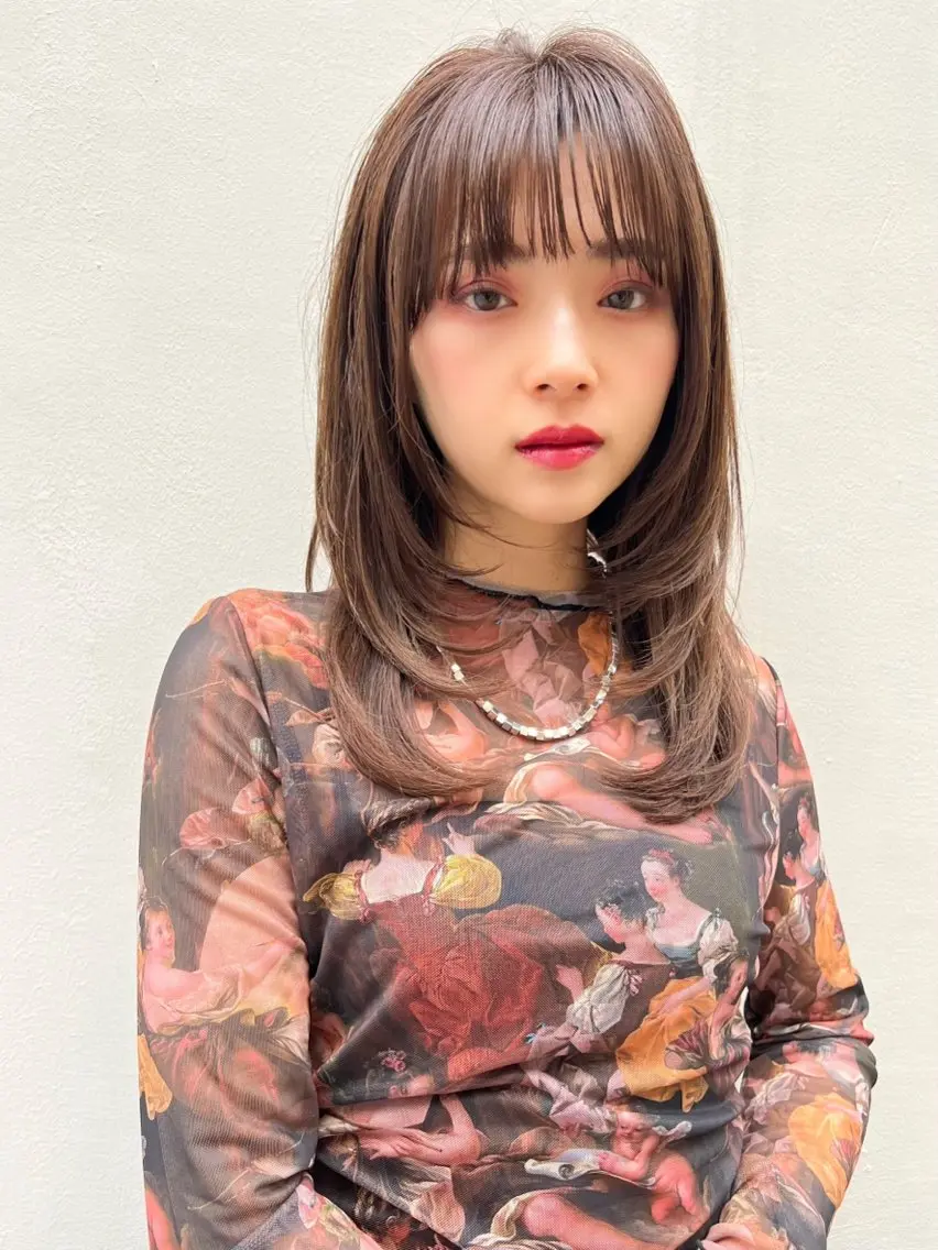 セミロング カラー ヘアアレンジ ブラウンカラー レイヤーカット 似合わせカット 🫧艶髪矯正 髪質改善🫧 大介のヘアスタイル