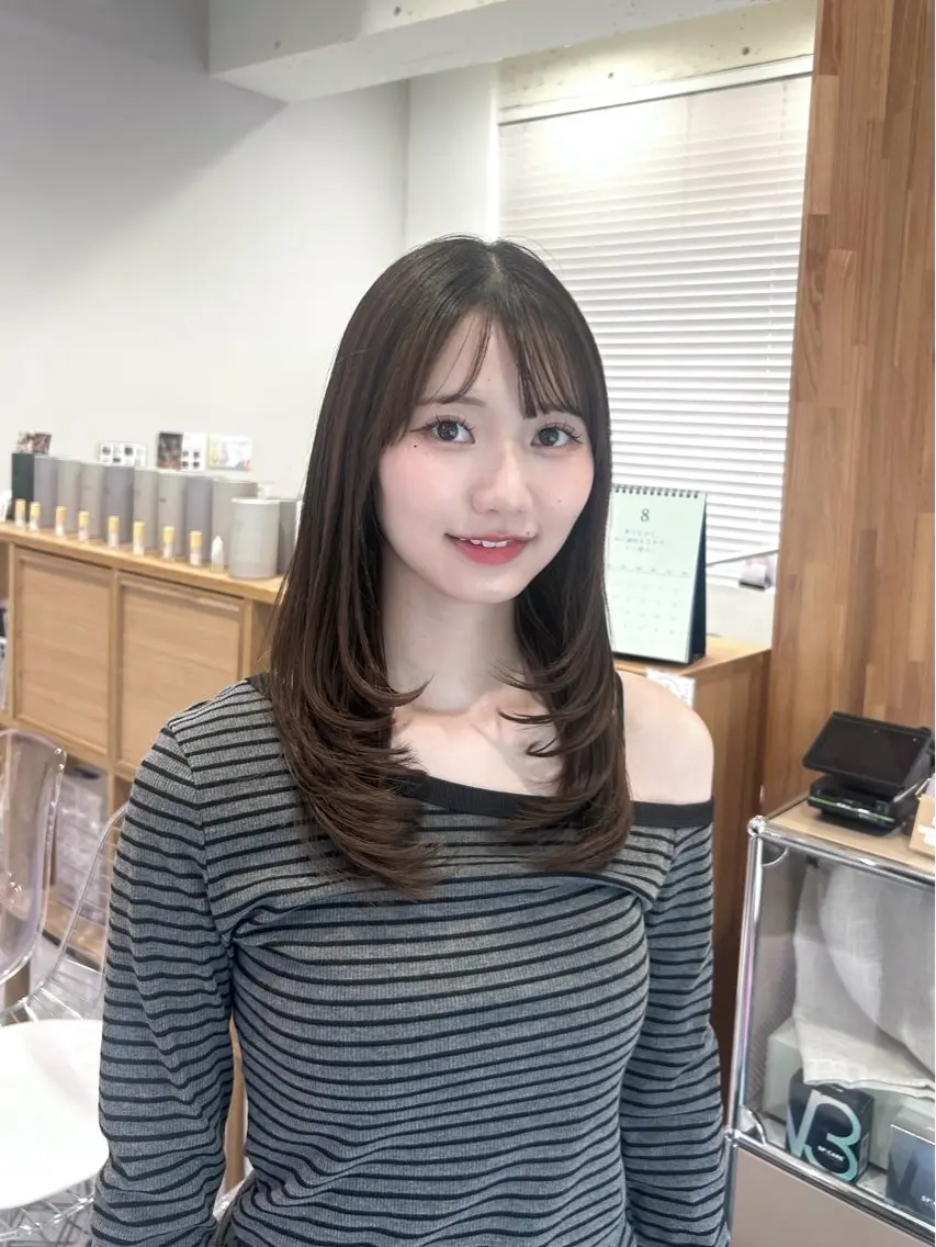 セミロング カット ヘアカラー トリートメント 韓国ヘア ‎⟡.·KANA🐥のヘアスタイル