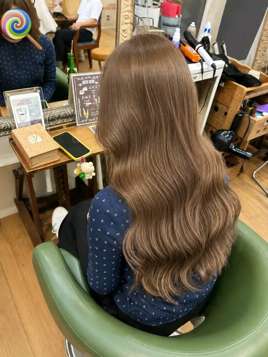 ロング カット ヘアカラー 森田 恋々菜のヘアスタイル