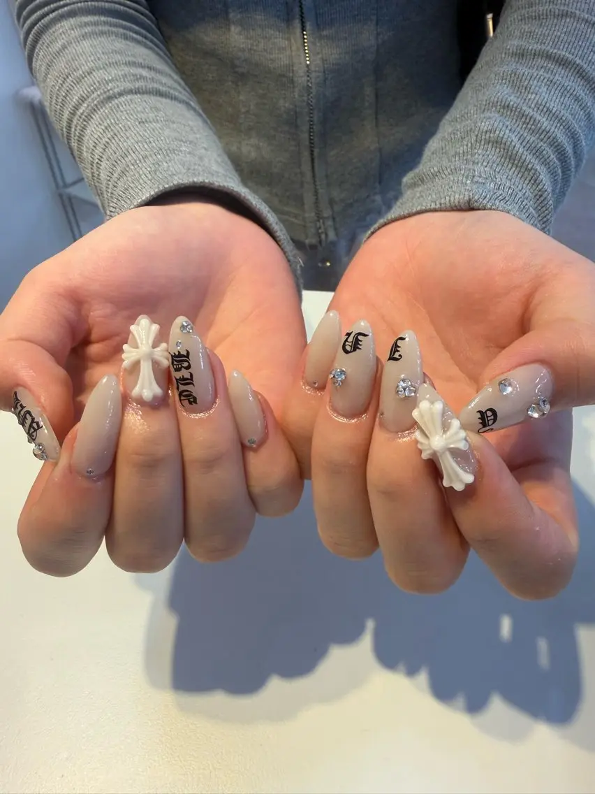 ネイル ハンドネイル MELLOW NAIL Satoのネイルデザイン