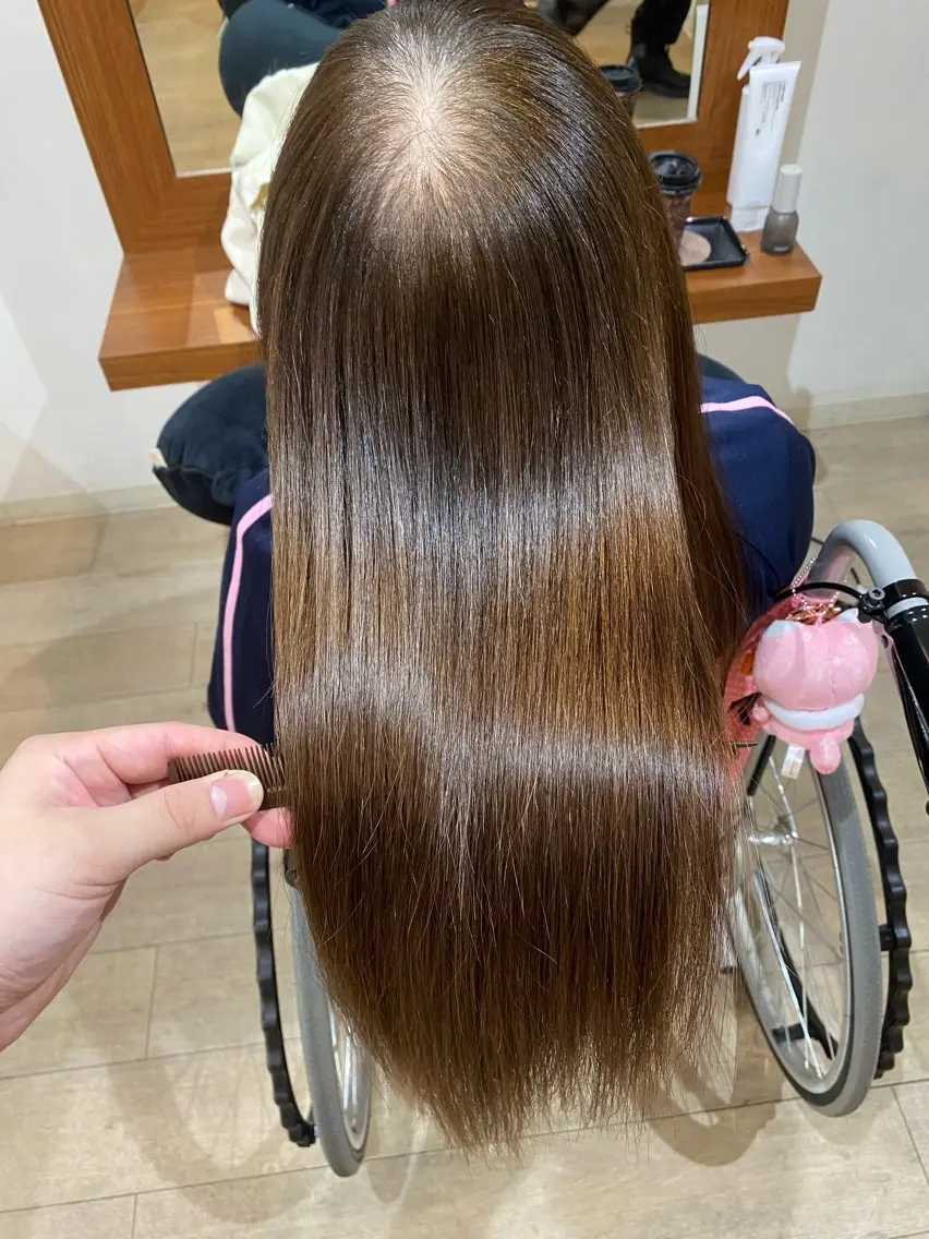 ロング 髪質改善 カット 縮毛矯正 縮毛矯正とレイヤー カット/杉村凜汰郎のヘアスタイル