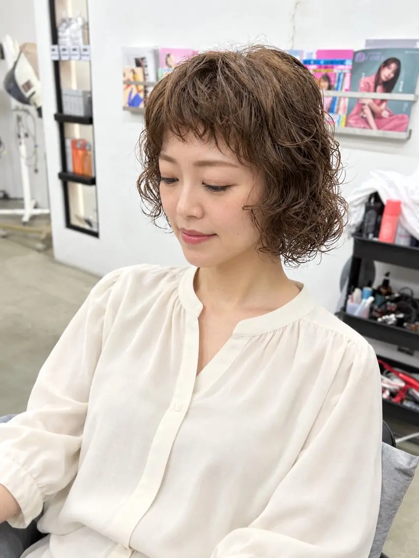 パーマ 須山 絵津子のヘアスタイル