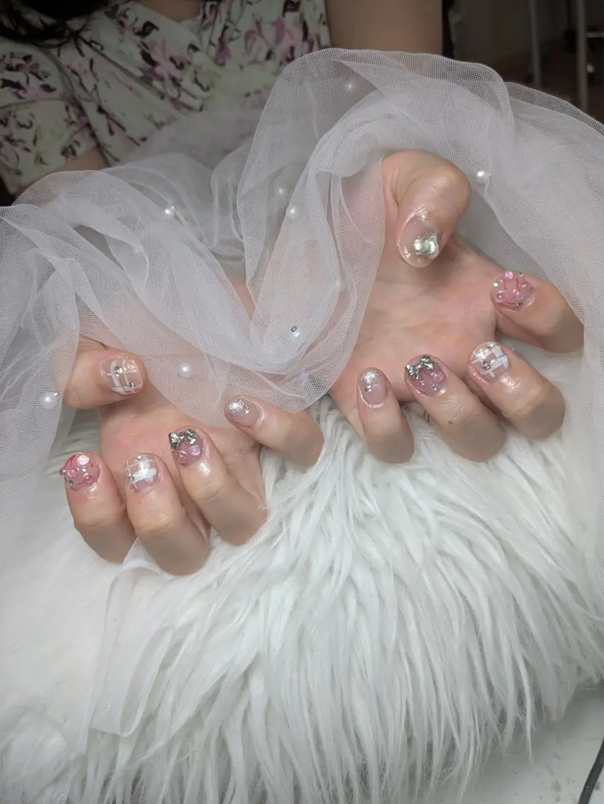ネイル Queen Nail 柏店　クイーンネイルのネイルデザイン