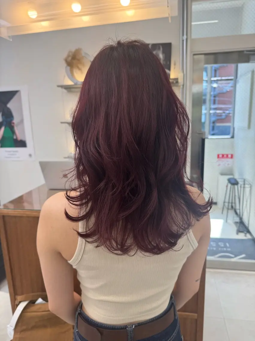 ミディアム カラー カット ヘアカラー MIES amane(アマネ)のヘアスタイル