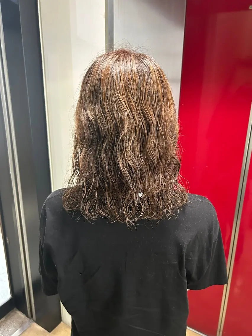 セミロング カラー パーマ 🍀野尻 拓海🍀のヘアスタイル