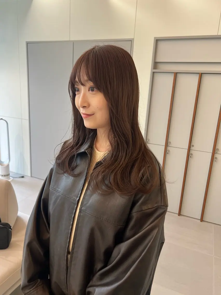 ロング カット ヘアカラー トリートメント 柔らかいカラー🎀 rinaのヘアスタイル