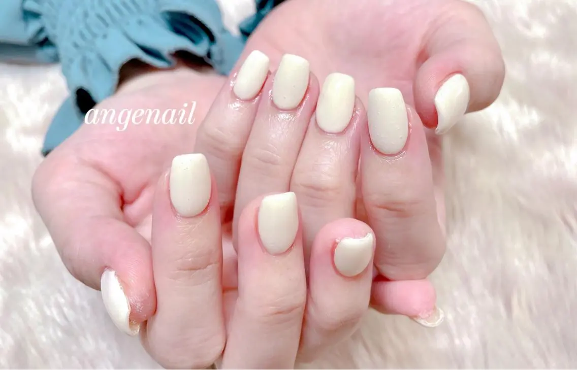 ネイル ハンドネイル オーナーネイリスト MAKIのネイルデザイン