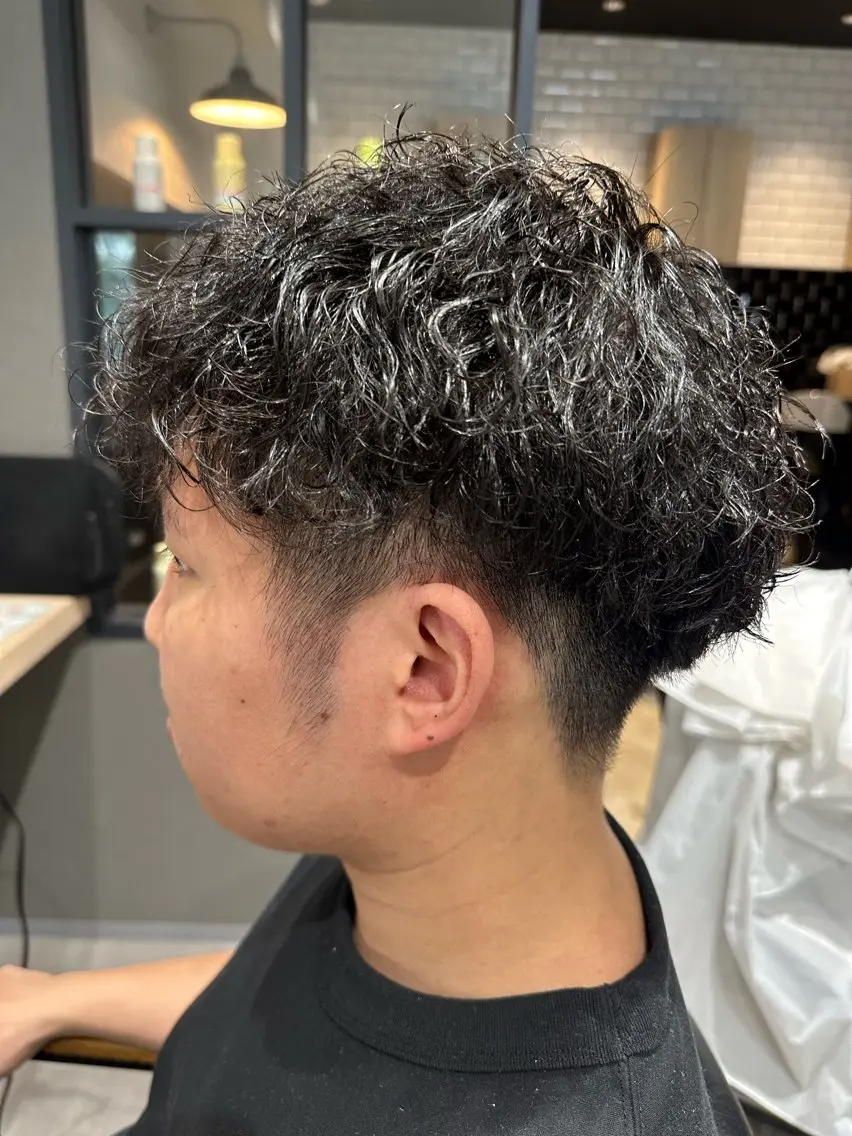 ショート パーマ メンズ メンズパーマ 宮ケ谷 詩温のヘアスタイル