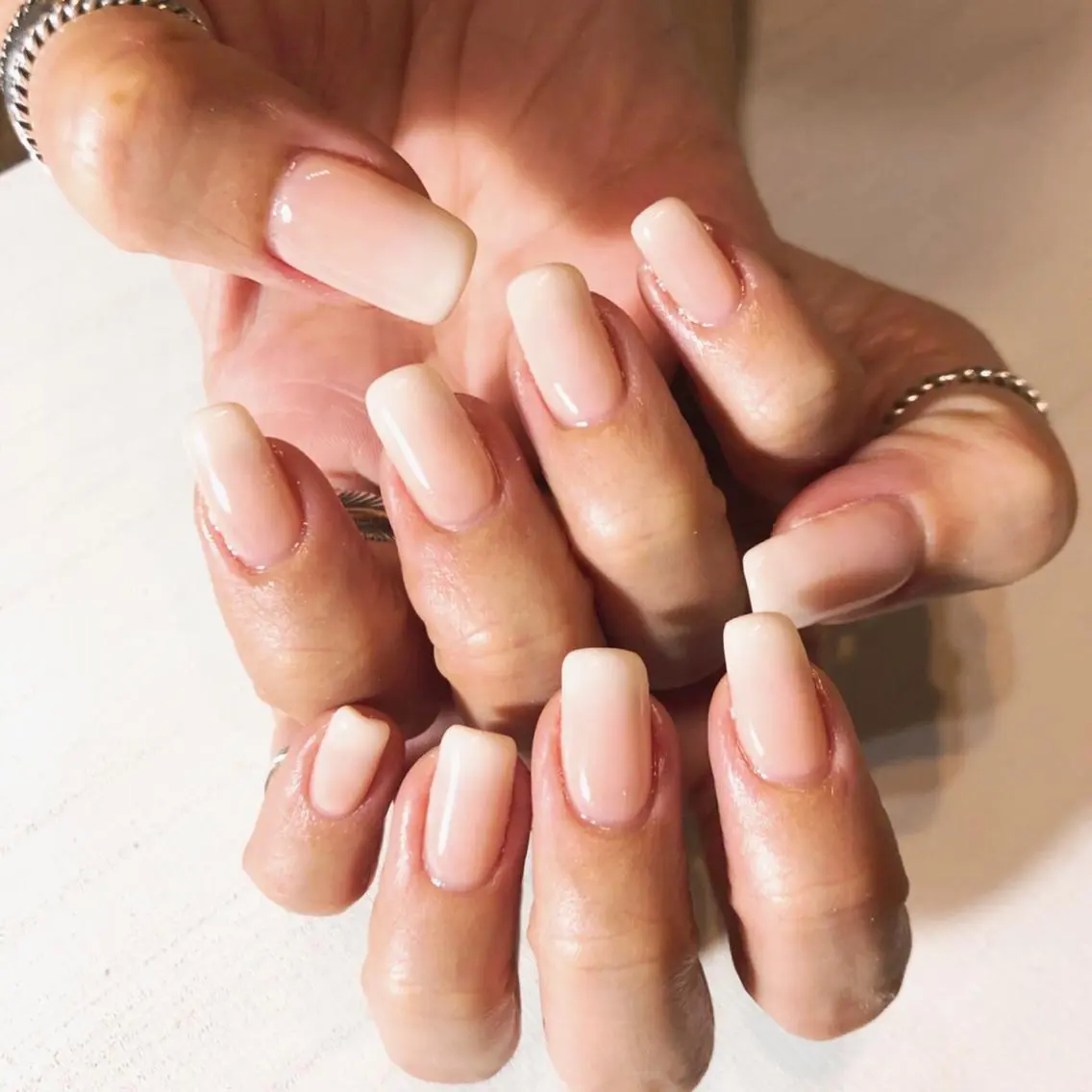 ネイル グラデーション ハンドネイル spell nailのネイルデザイン