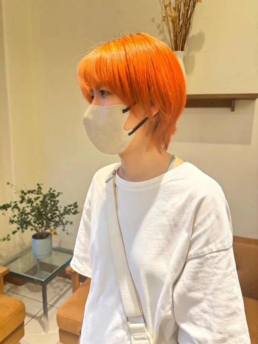 ショート MEGU/layer cut/透明感カラーのヘアスタイル