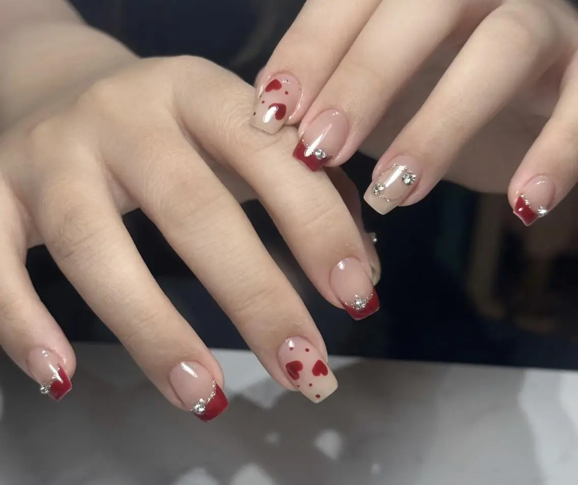 ネイル ハンドネイル ハンドケア 🍑 momo_nailのネイルデザイン