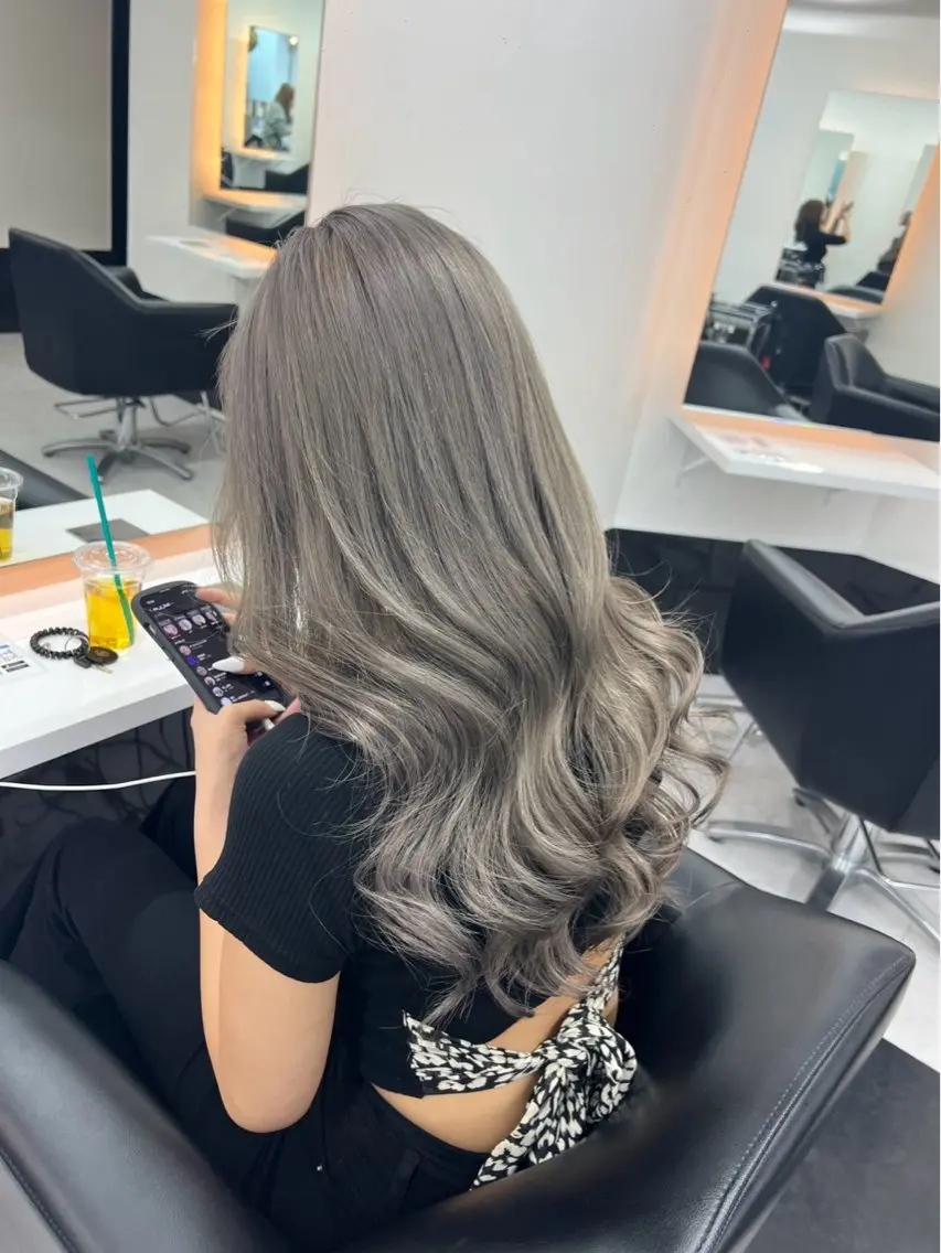 ブリーチリタッチ🫧＋透明感カラー🍀𓈒𓏸＋似合わせカット✂️の写真