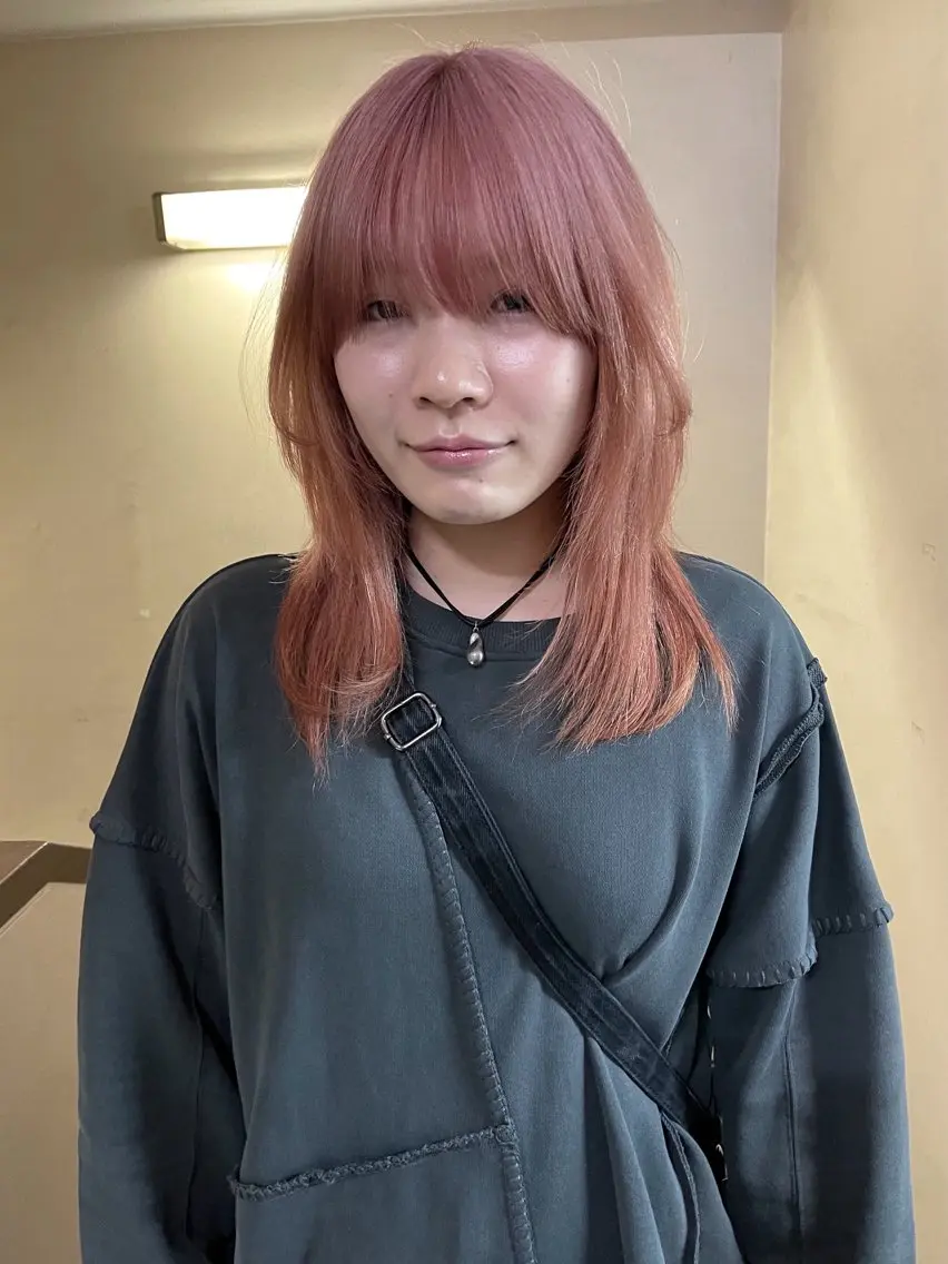 ロング カット ヘアカラー トリートメント ヘアセット 安部佑哉/ハイトーン /レイヤー/ブリーチのヘアスタイル