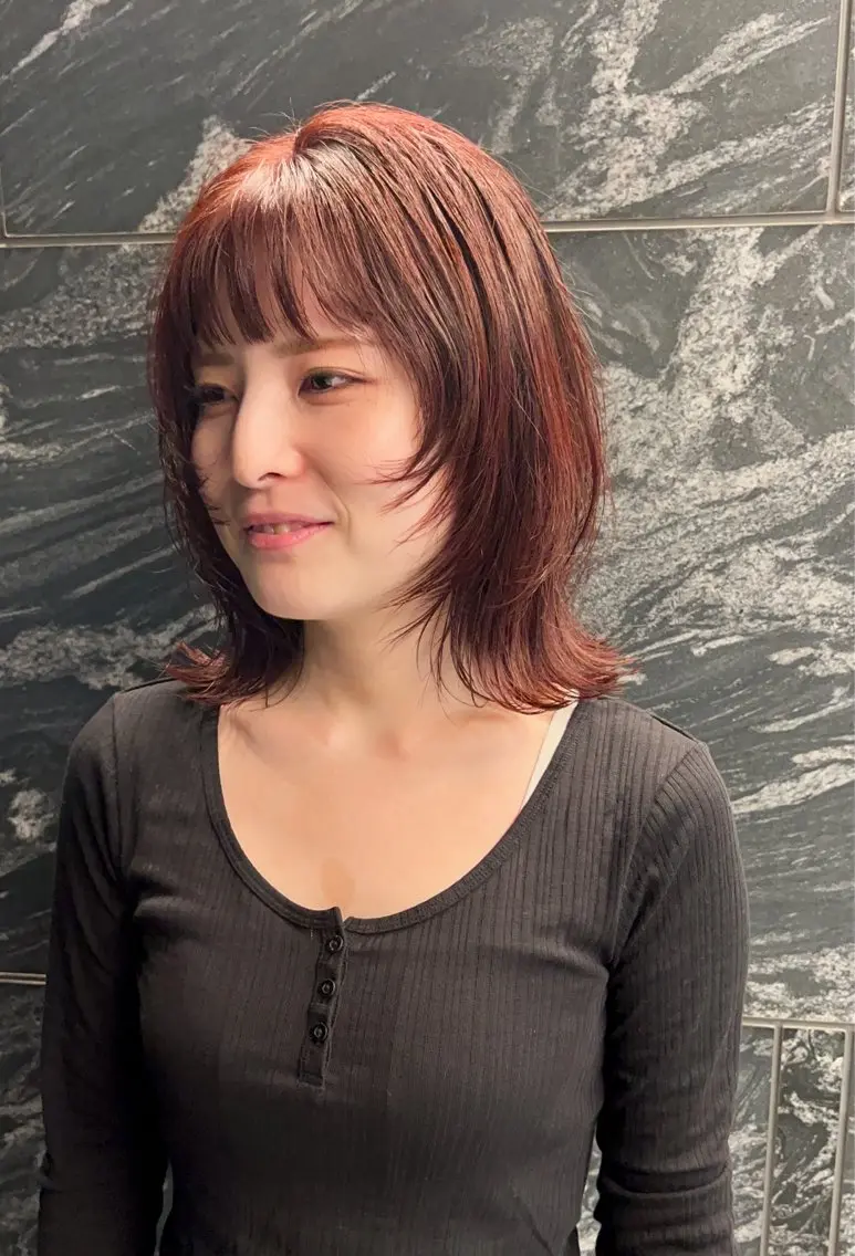 ミディアム カラー レイヤーカット カット ヘアカラー トリートメント 樋野 亮のヘアスタイル