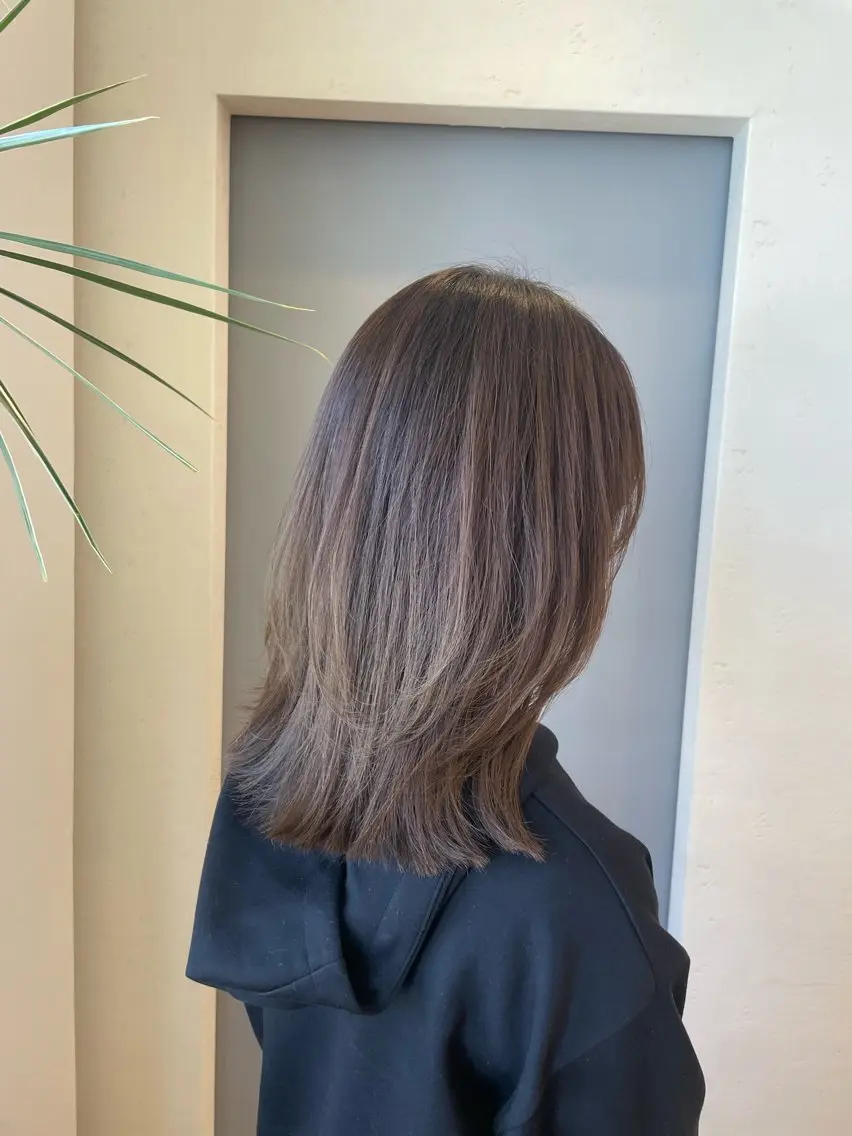 ミディアム カラー ヘアカラー glad しばた みきのヘアスタイル