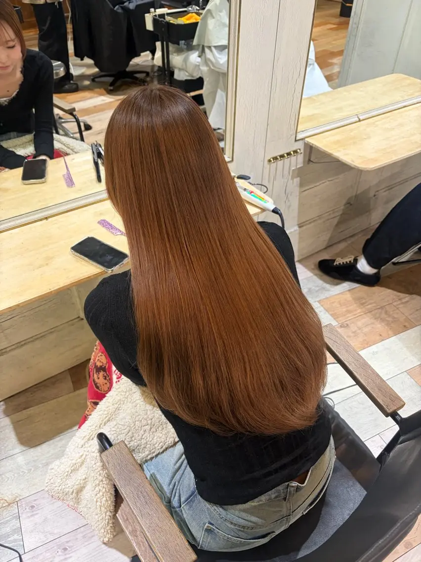 ロング ヘアカラー 💜🦋 COCONA🦋💜のヘアスタイル