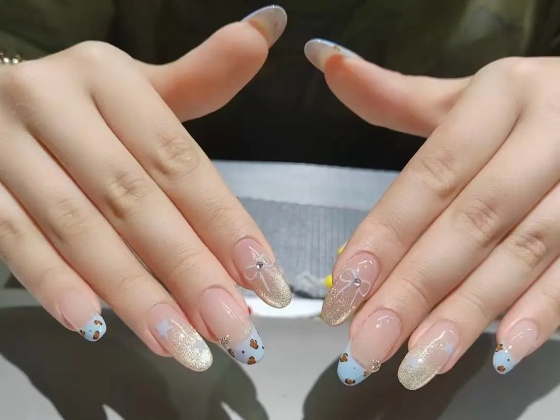 ネイル 里奈 Nailのネイルデザイン