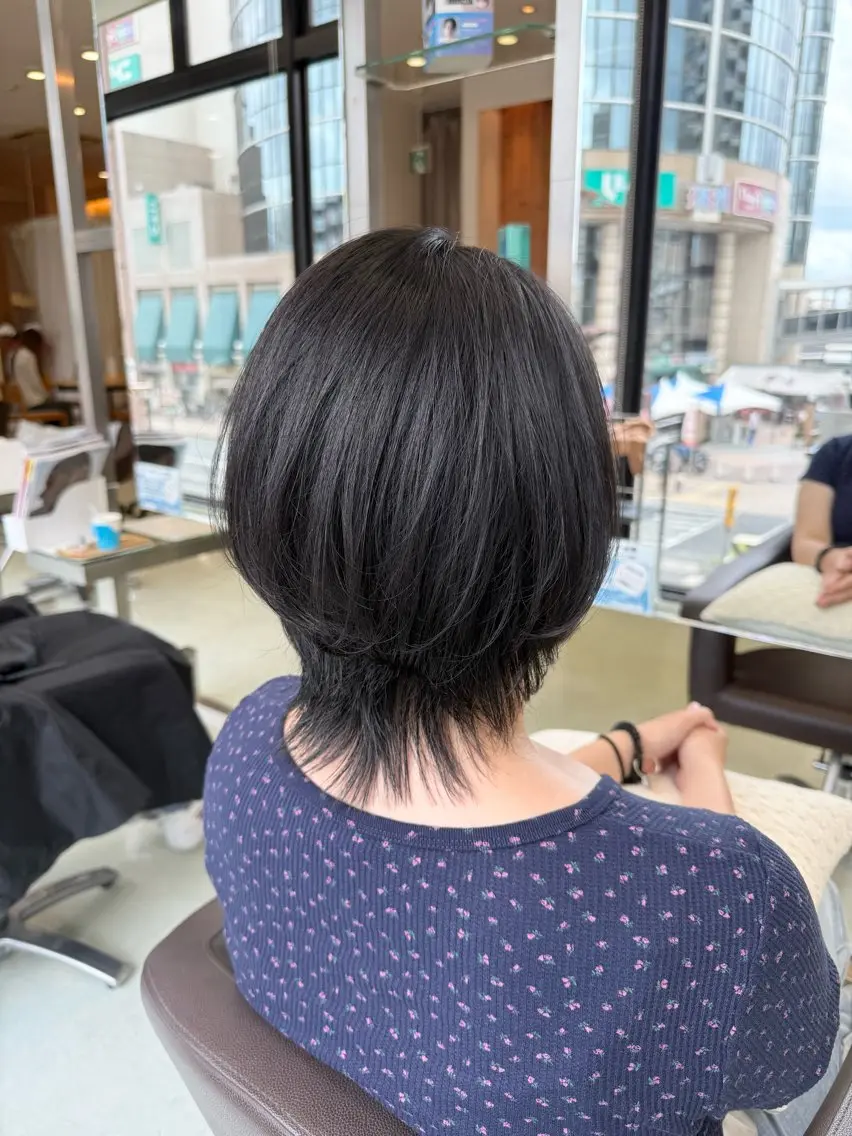 ショート カット ヘアカラー トリートメント WiLL新井優馬｜ くびれレイヤーのヘアスタイル