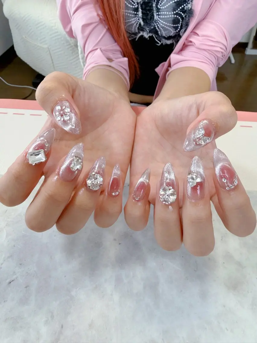 ネイル 長さ出し ロングネイル ストーンネイル ハンドネイル Sweet- nailのネイルデザイン