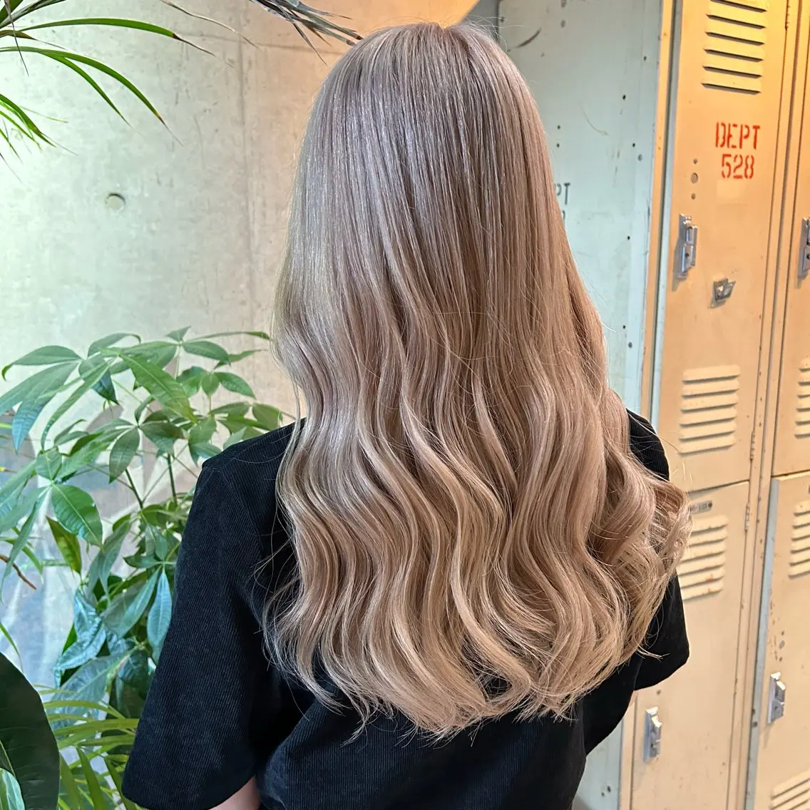 ロング カラー 櫻井 なんなのヘアスタイル