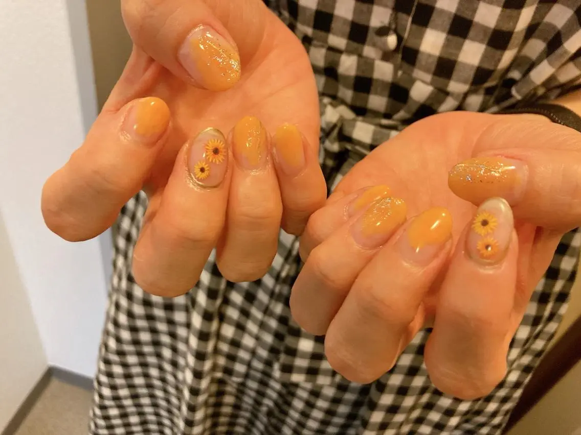 ネイル ハンドネイル mogunail &blowのネイルデザイン