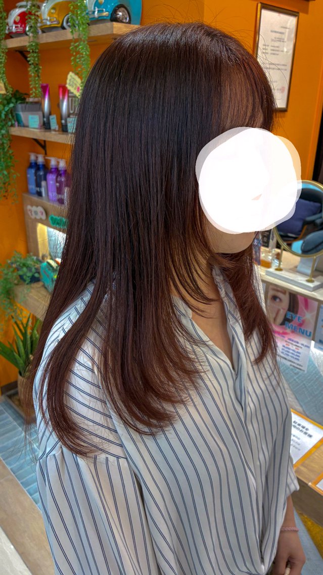 セミロング カット 池田 綾香のヘアスタイル