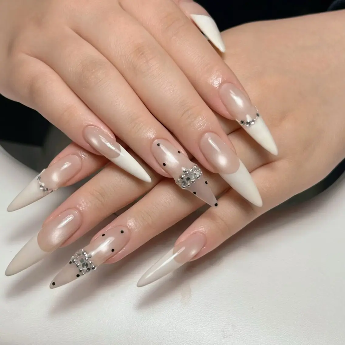 ネイル ハンドネイル RYAURA NAILのネイルデザイン