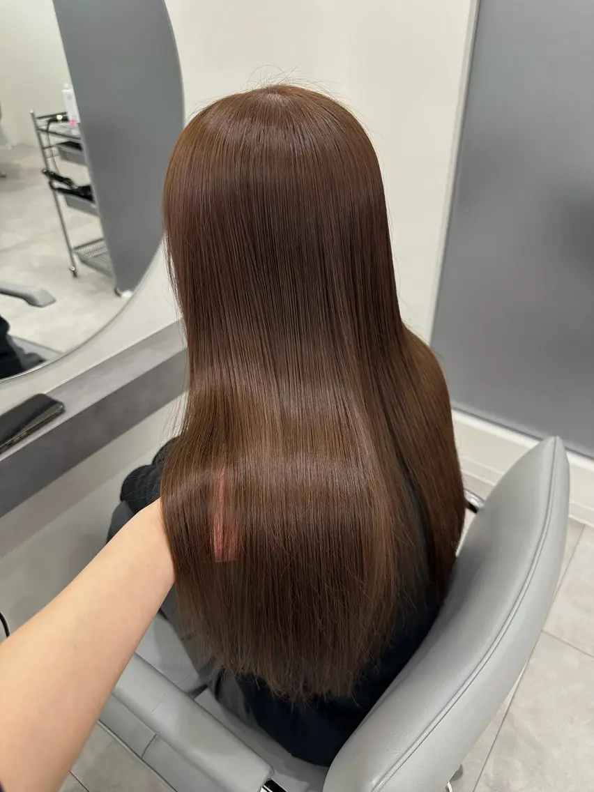 ロング ヘアカラー YOSHINO AIKOのヘアスタイル