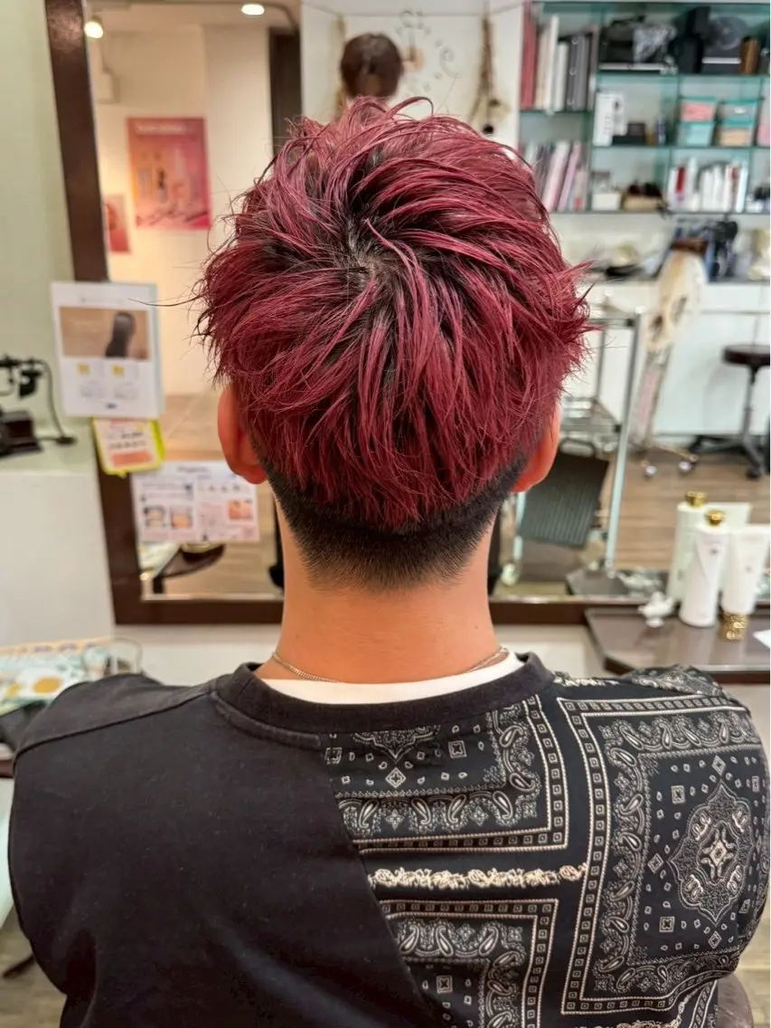 メンズ ヘアカラー Flower🌼藤田 陽華のヘアスタイル
