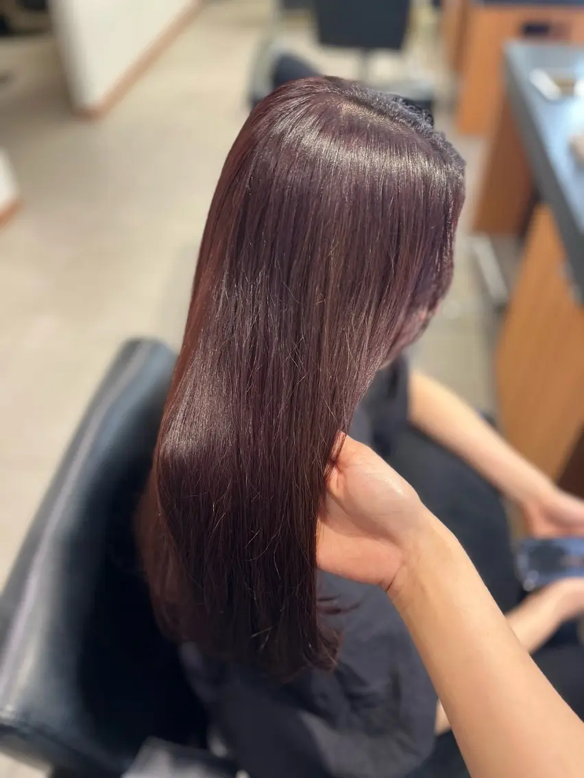 ロング カット ヘアカラー トリートメント 顔周りレイヤー 髪質改善 / AYUのヘアスタイル