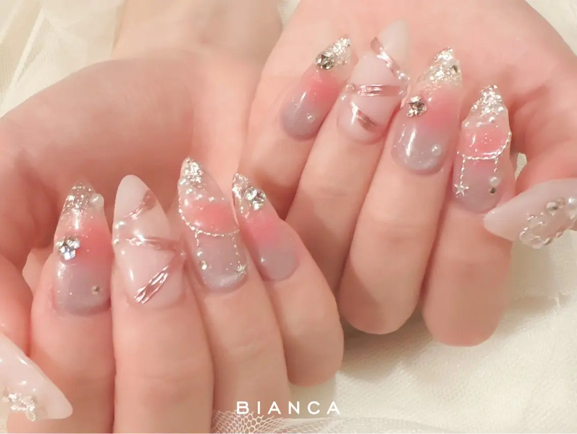 人気No.1⭐️🧸ハンド持ち込みデザイン🧸【🕊パラジェル+¥1100】の写真