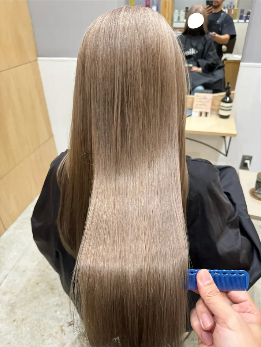 【髪質改善コース】カラー+ULTOWAトリートメントの写真