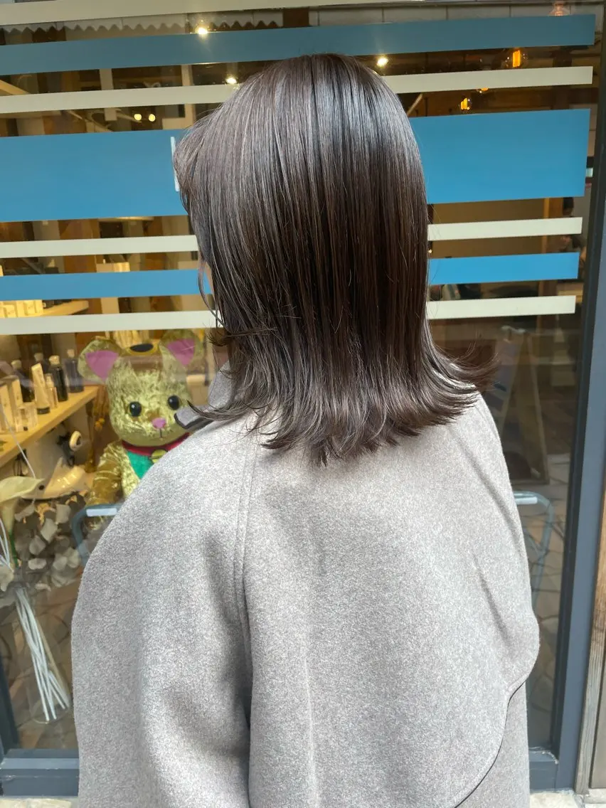ミディアム カラー カット ヘアカラー あずまぐち めぐみのヘアスタイル
