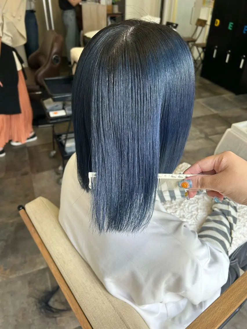 ミディアム 吉村 夏椰のヘアスタイル