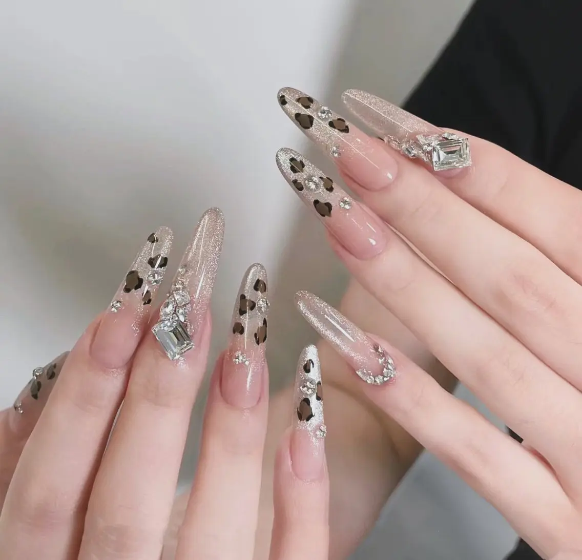 ネイル アートネイル チークネイル 長さ出し フットネイル フレンチネイル YK Beauty Salonのマツエク・マツパデザイン