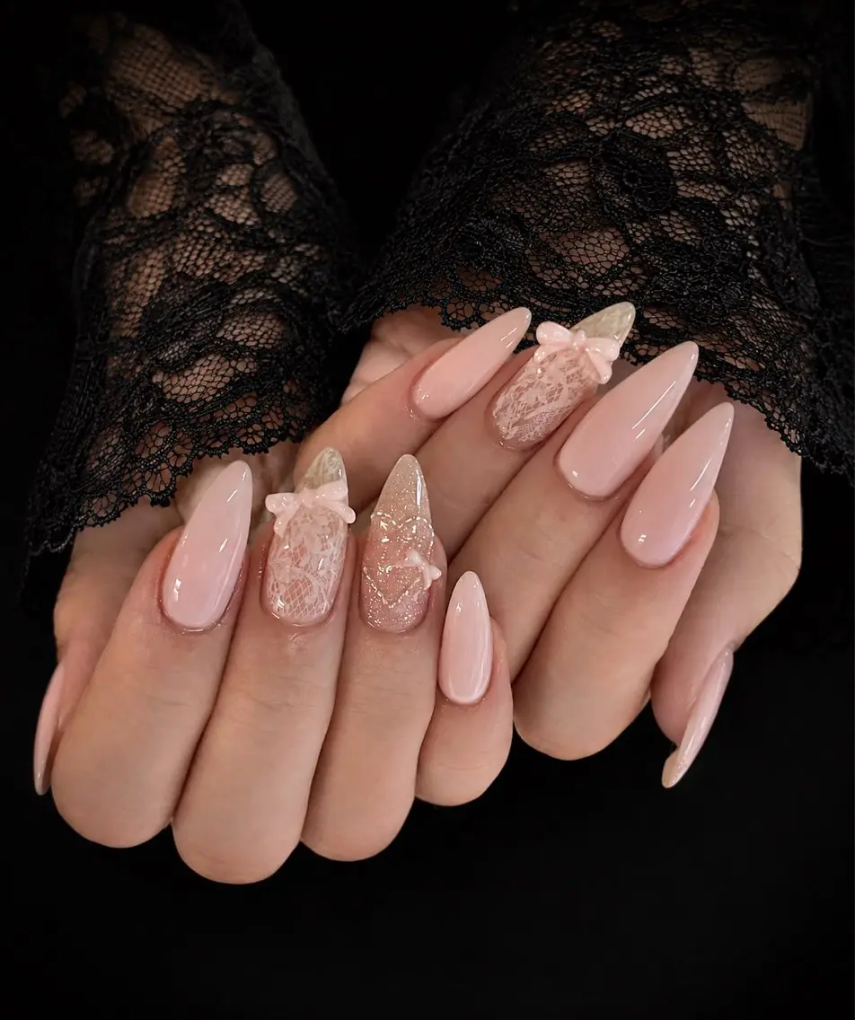 ネイル フレンチネイル ジェルネイル 韓国ネイル マグネットネイル 持ち込み ハンドネイル Royal Nail-RINAのネイルデザイン