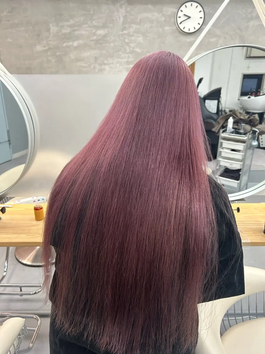 ロング カラー ヘアカラー 💜Noa /艶髪ハイトーン💫のヘアスタイル