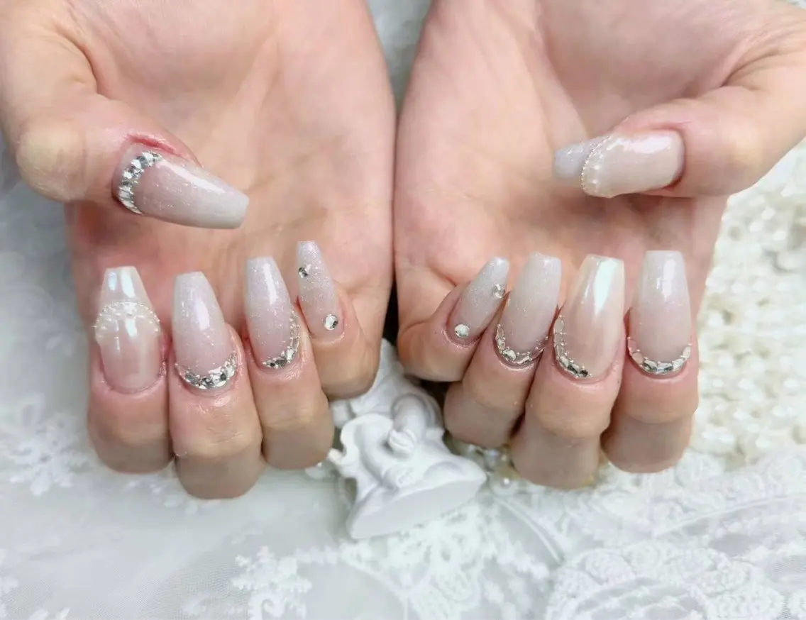 ネイル アートネイル フラワーネイル フットネイル ジェルネイル キラキラネイル babarla Nailのネイルデザイン