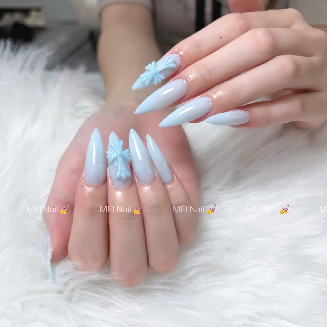 ネイル フレンチネイル キラキラネイル 韓国ネイル シンプルネイル ワンホンネイル ハンドネイル MEI Nailのネイルデザイン