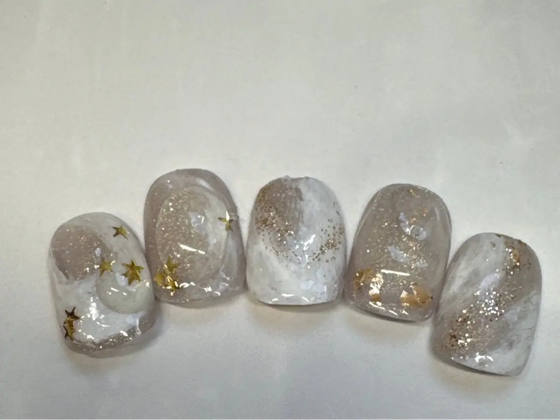 ネイル feminine nailのネイルデザイン