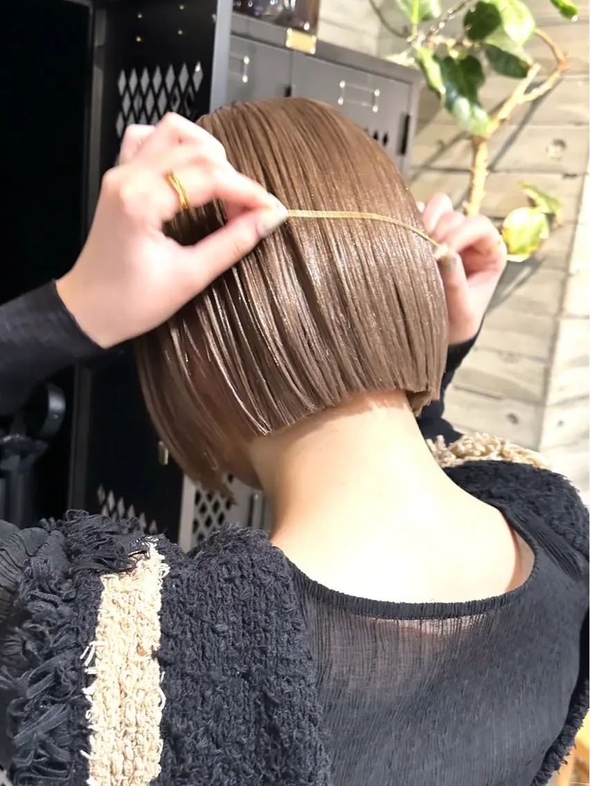 ショート ササキカズマ〻透明感 〻色落ち〻赤み消しのヘアスタイル