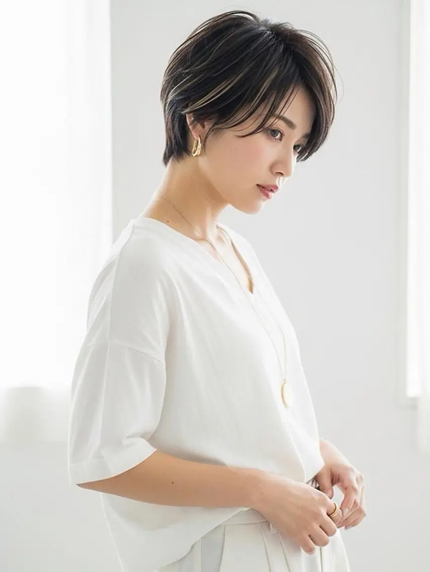 ショート カラー カット ヘアカラー トリートメント 瀬尾 加寿馬のヘアスタイル