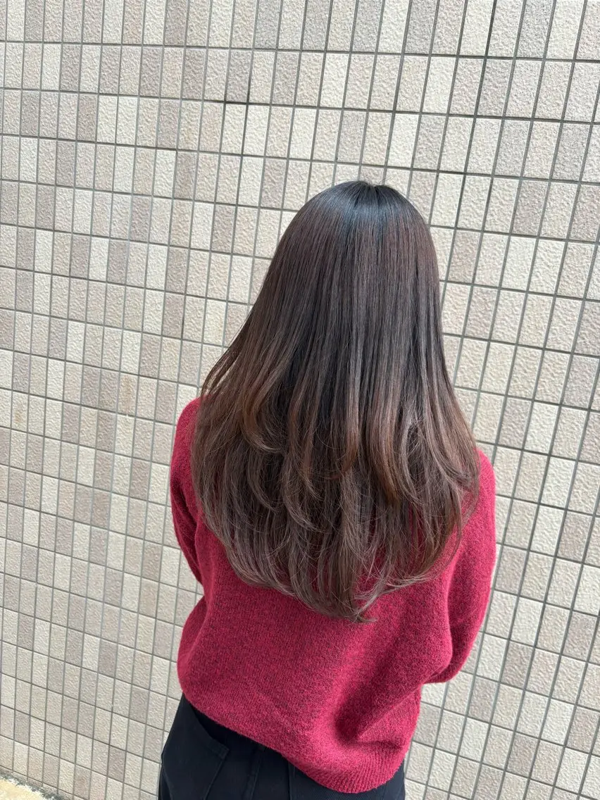 ナチュラル☆顔周りレイヤーカット♪毛量調整➕シャンプー付き☆の写真