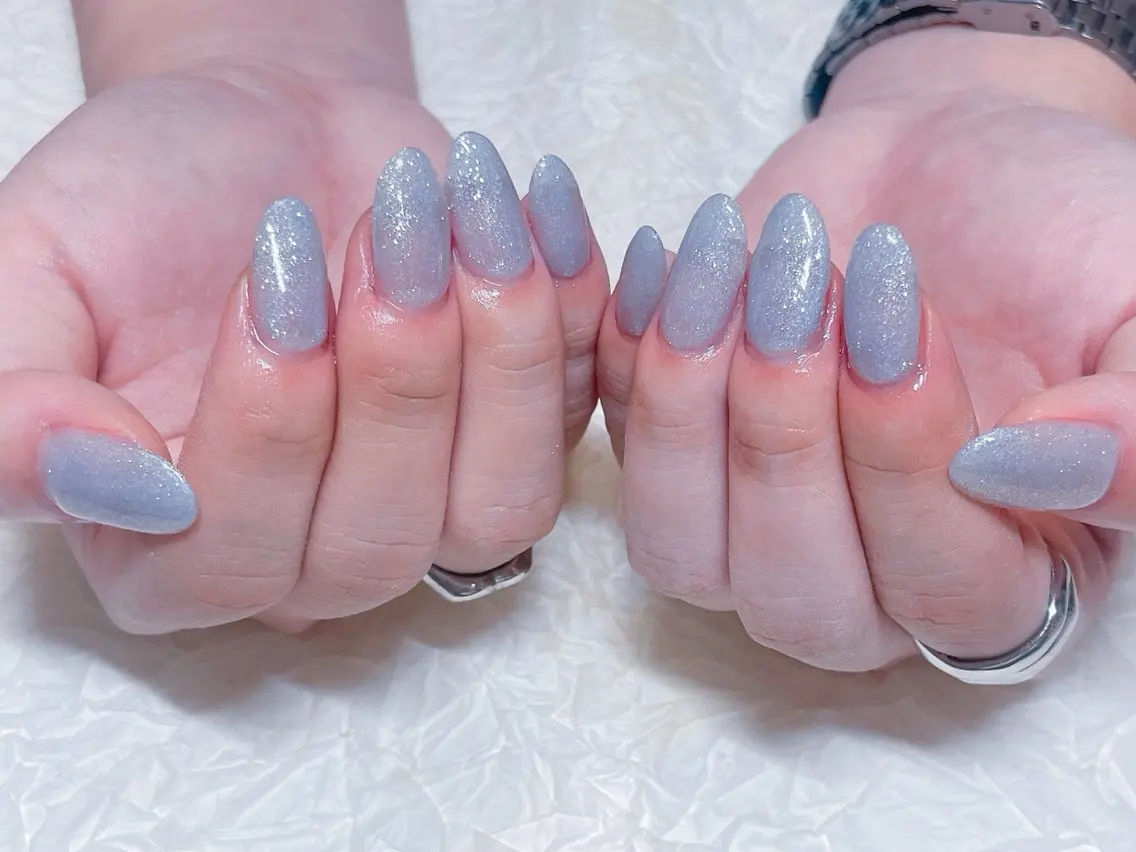 ネイル アートネイル チークネイル ジェルネイル グラデーション マグネットネイル ハンドネイル ハンドケア 💫ゆか_ Nailartistのネイルデザイン