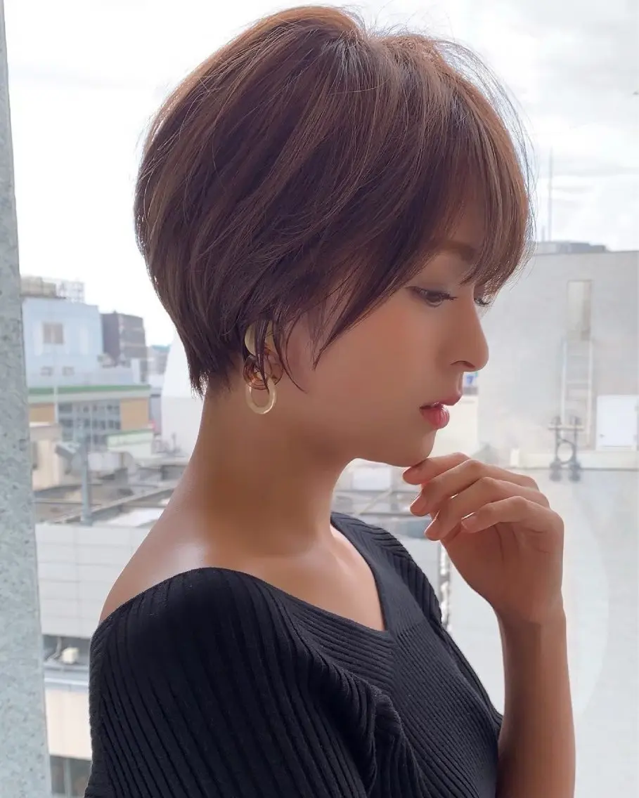 ショート 銀座✨レイヤーカット 顔まわり/坂本亜裟海のヘアスタイル