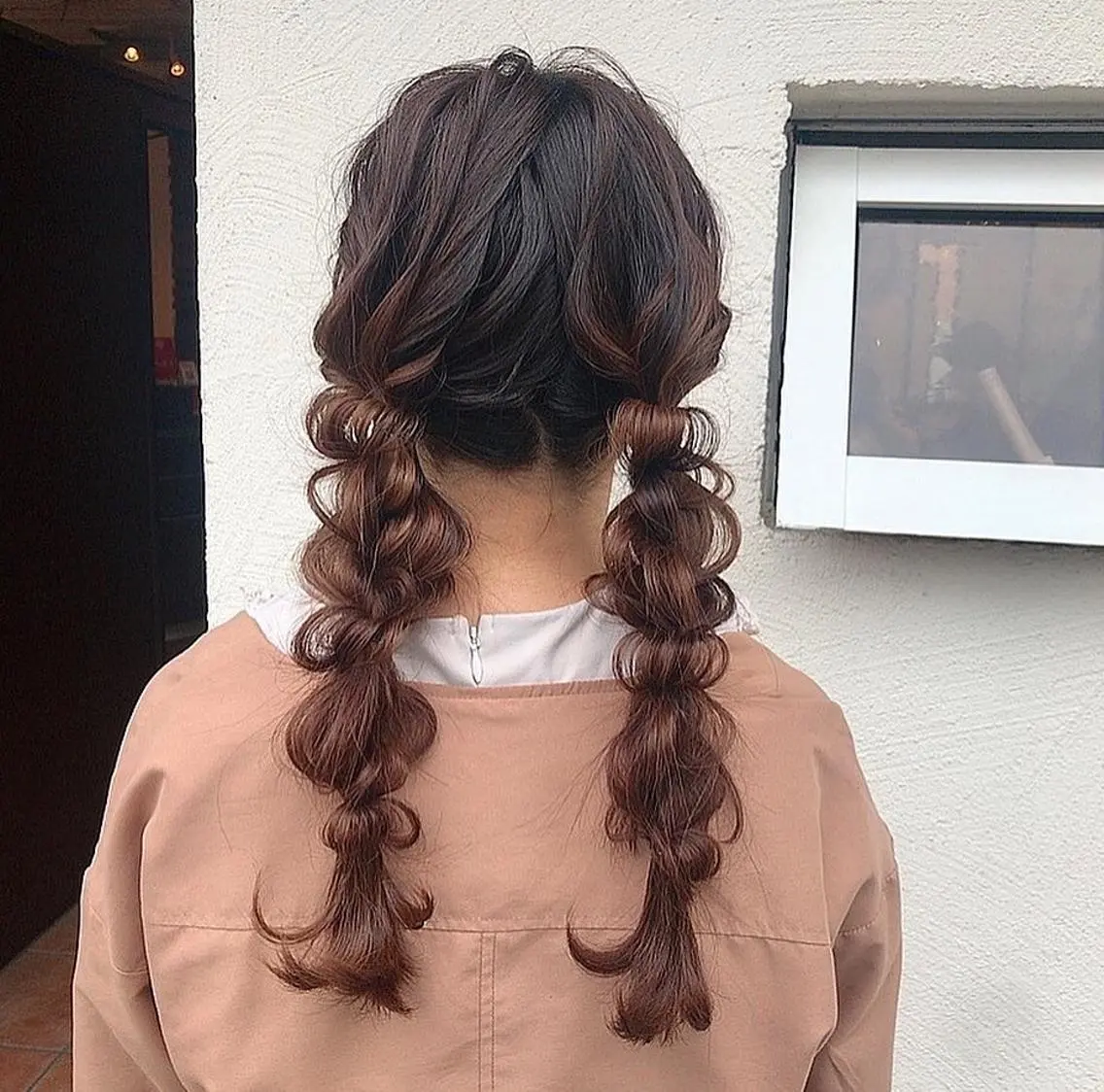 ロング ヘアアレンジ ツインテール 林 瑠夏のヘアスタイル
