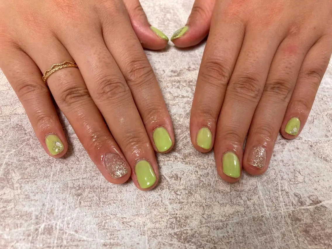 ネイル mogunail &blowのネイルデザイン